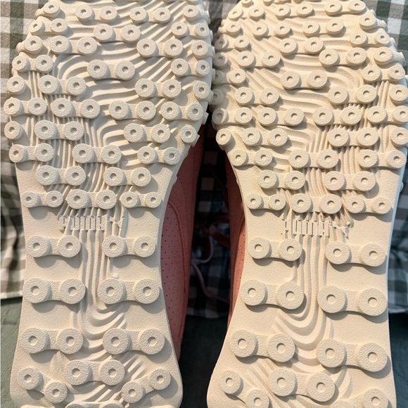 Puma Women's Pink Athletic Shoes - Picture 5 of 5